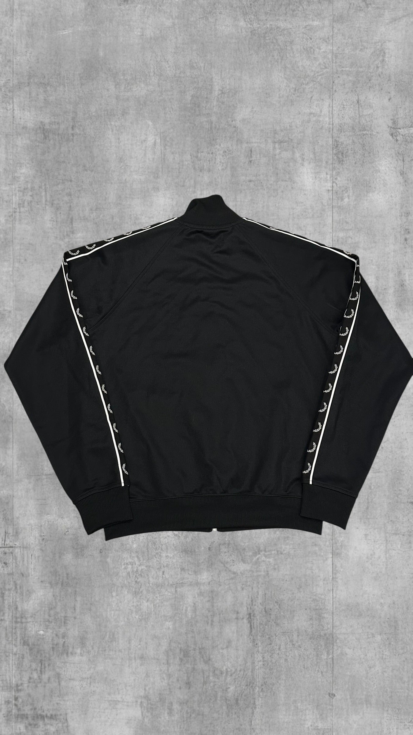 Fred Perry Trainingsjacke Taped Zip Jacke Schwarz Weiß M