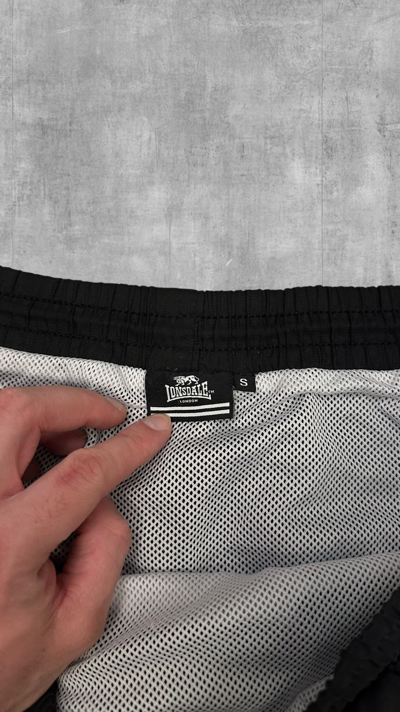 Lonsdale London Sport Shorts Kurze Hose Schwarz S