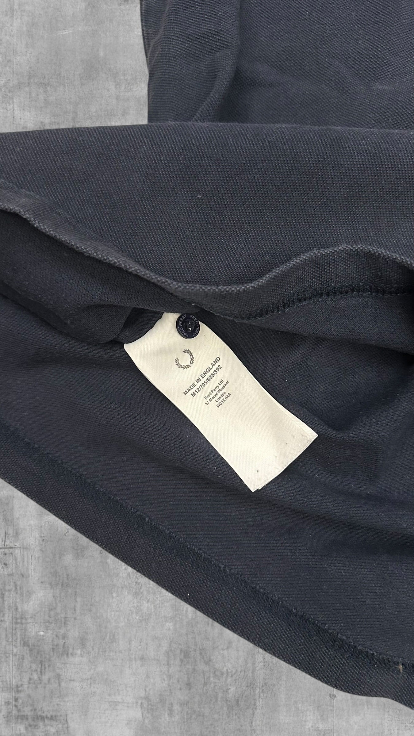 Fred Perry Polo Shirt Schwarzblau M