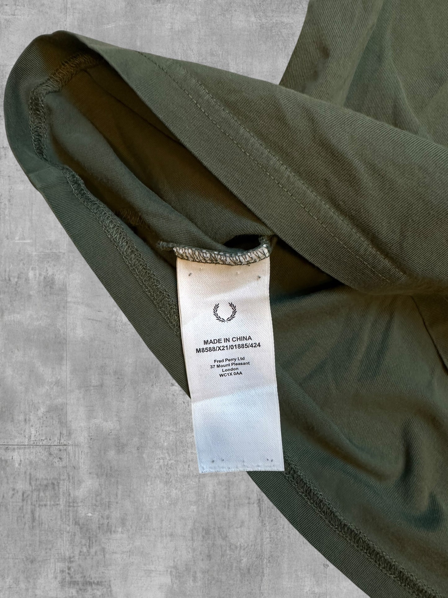 Fred Perry T-shirt Olivgrün Schwarz S