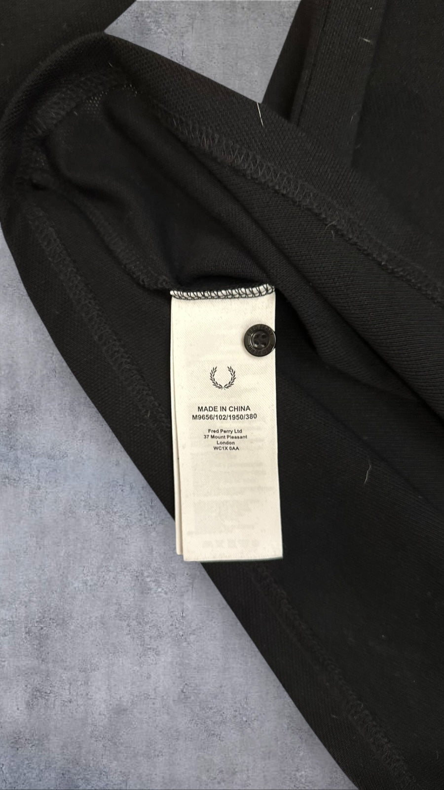 Fred Perry Longsleeve Schwarz Gold XS