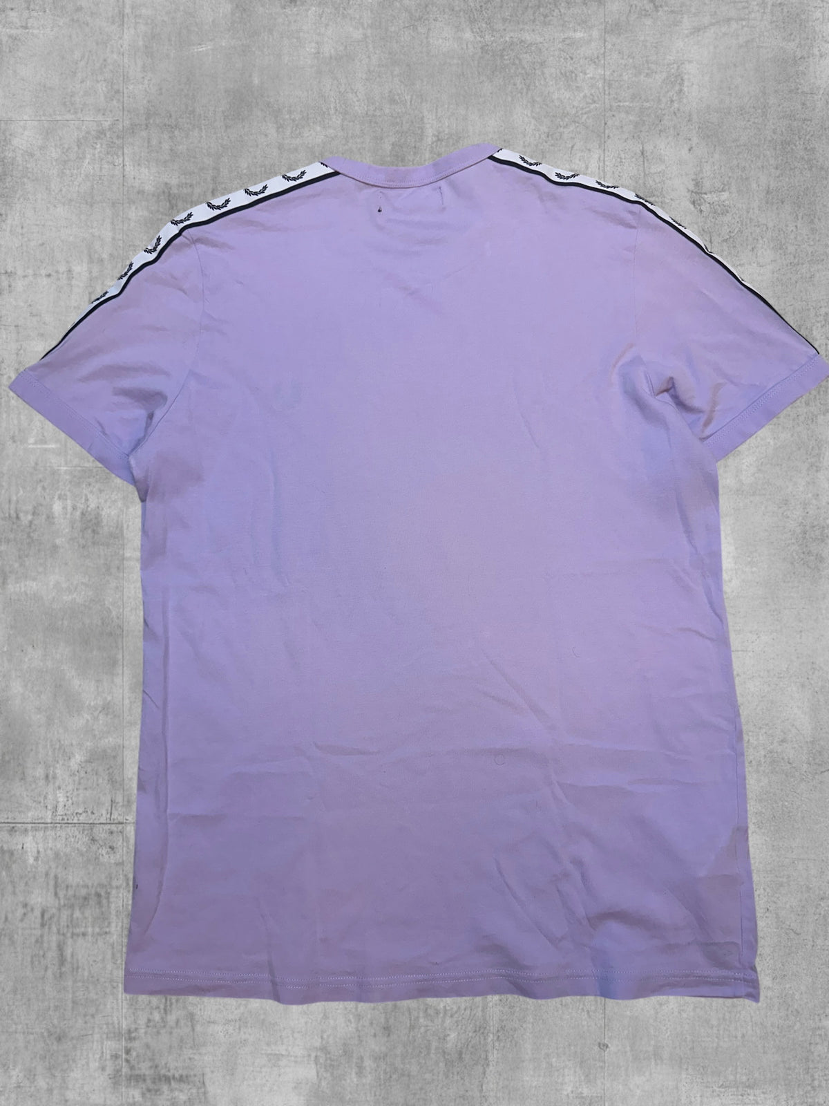 Fred Perry T-shirt Taped Flieder M