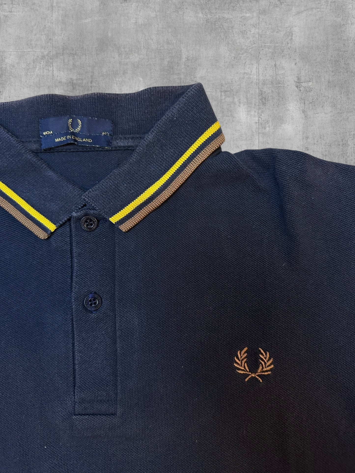 Fred Perry Polo Shirt Schwarzblau Gold M