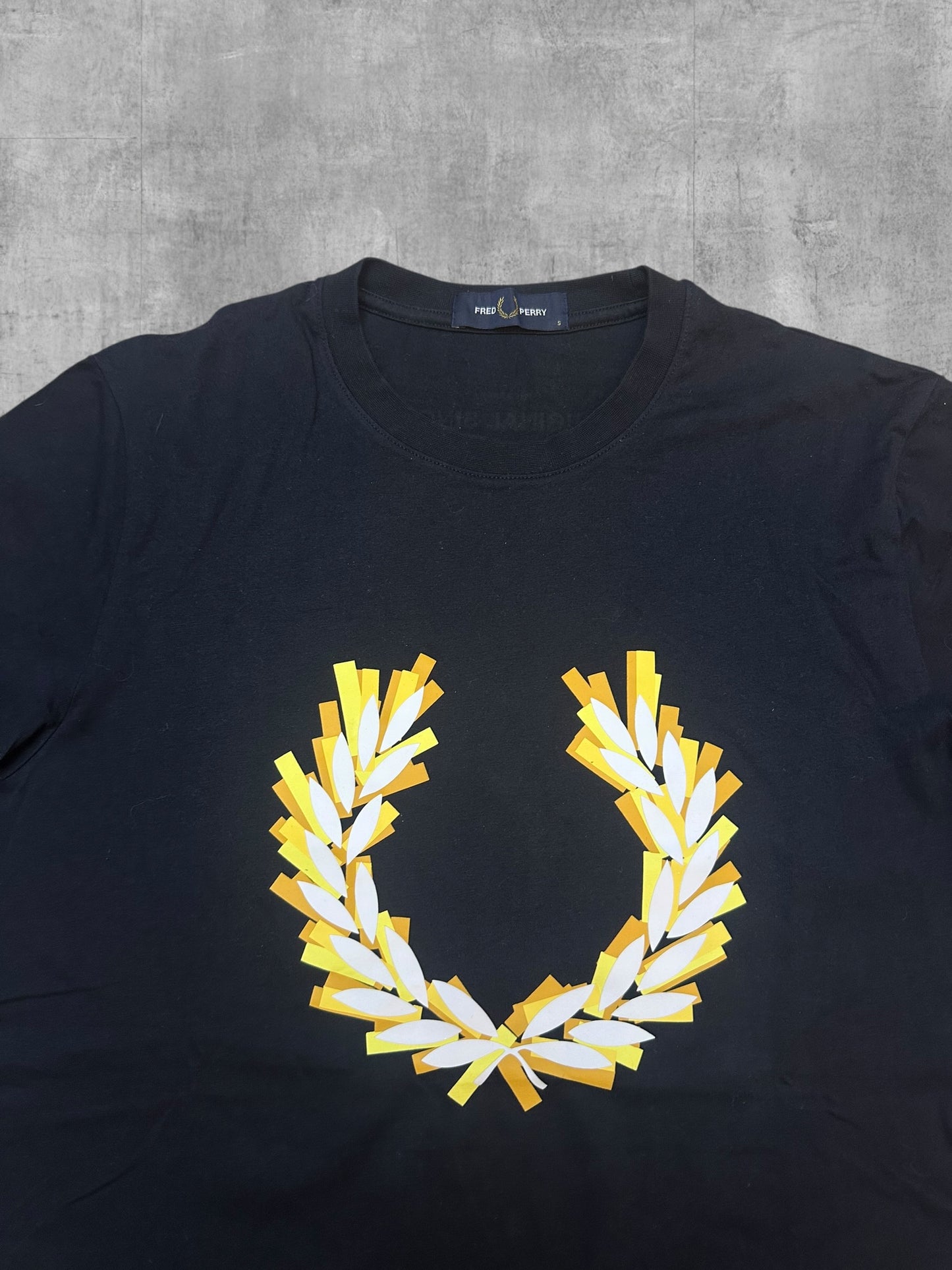 Fred Perry T-shirt Schwarz Weiß Gold S