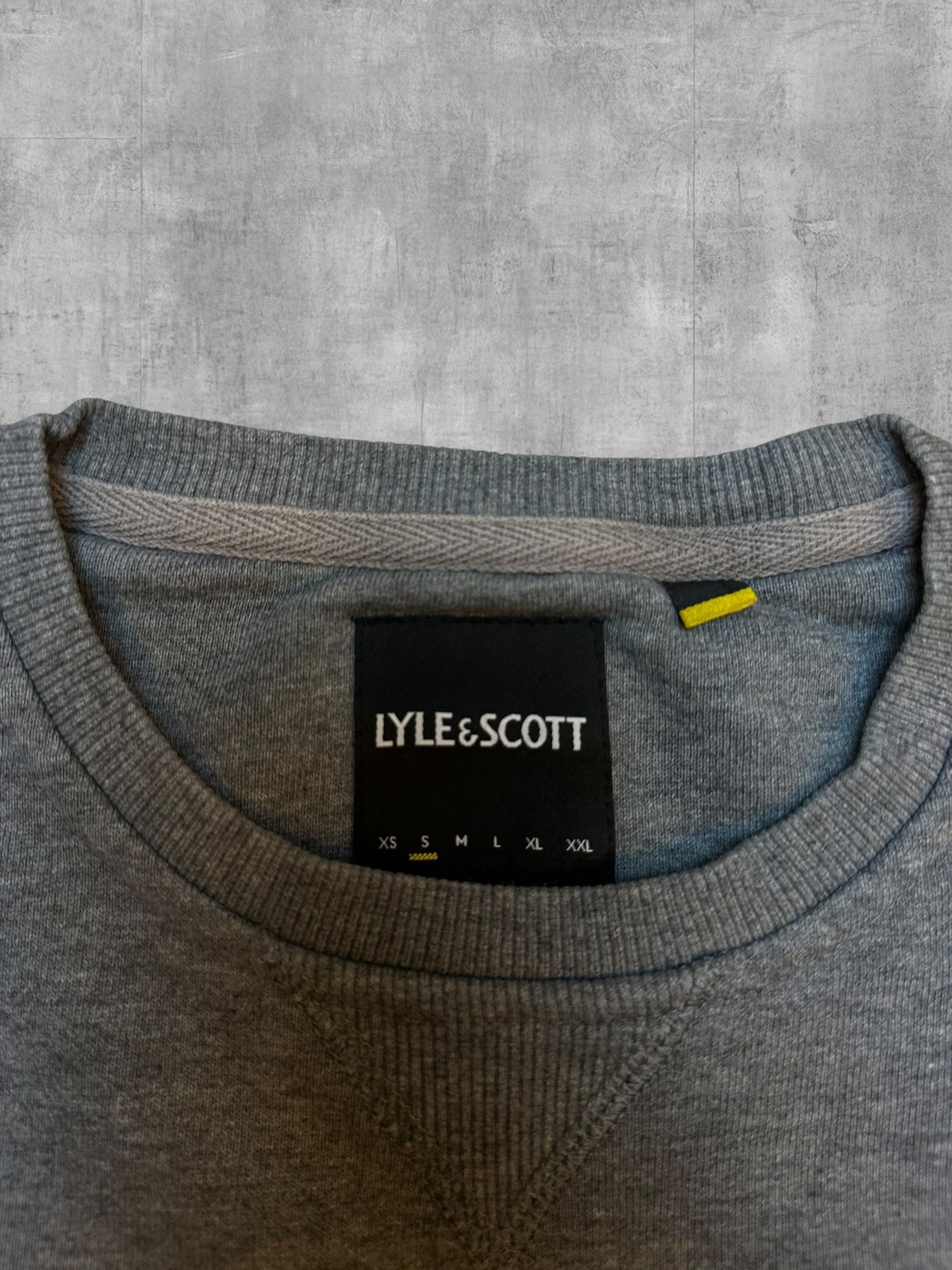 Lyle & Scott Sweatshirt Grau S