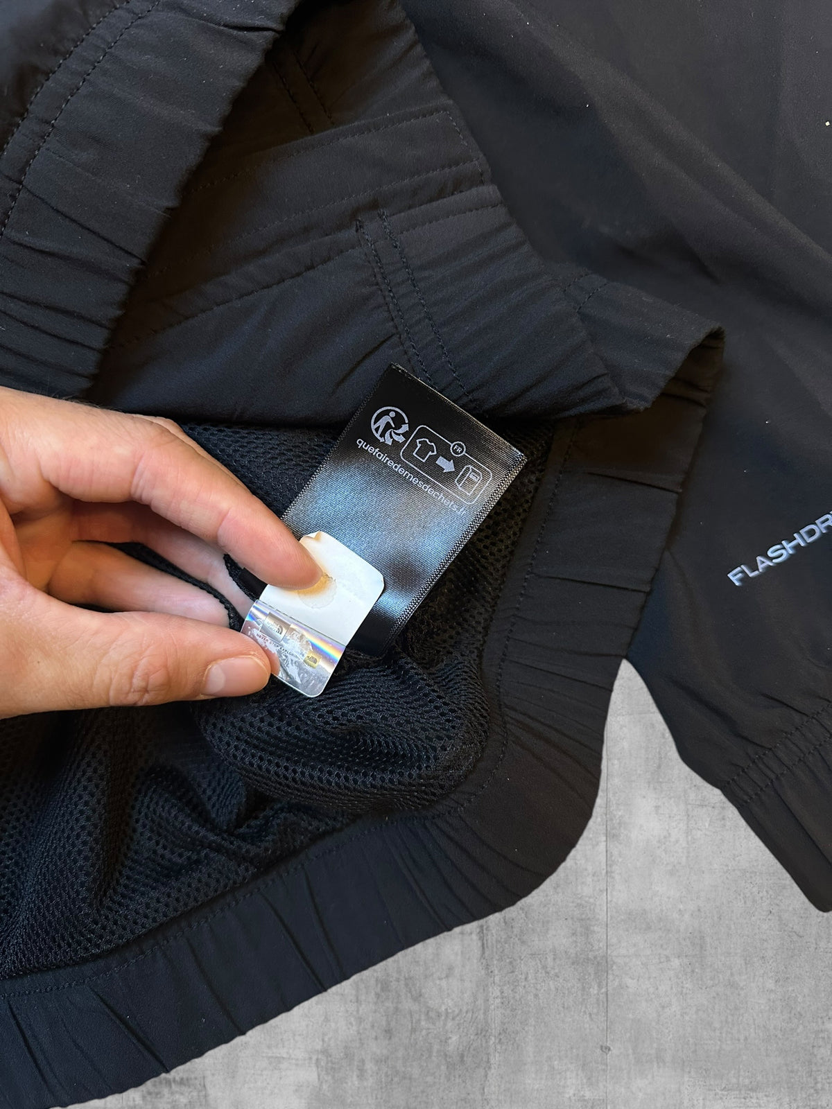 The North Face Windbreaker Schwarz M