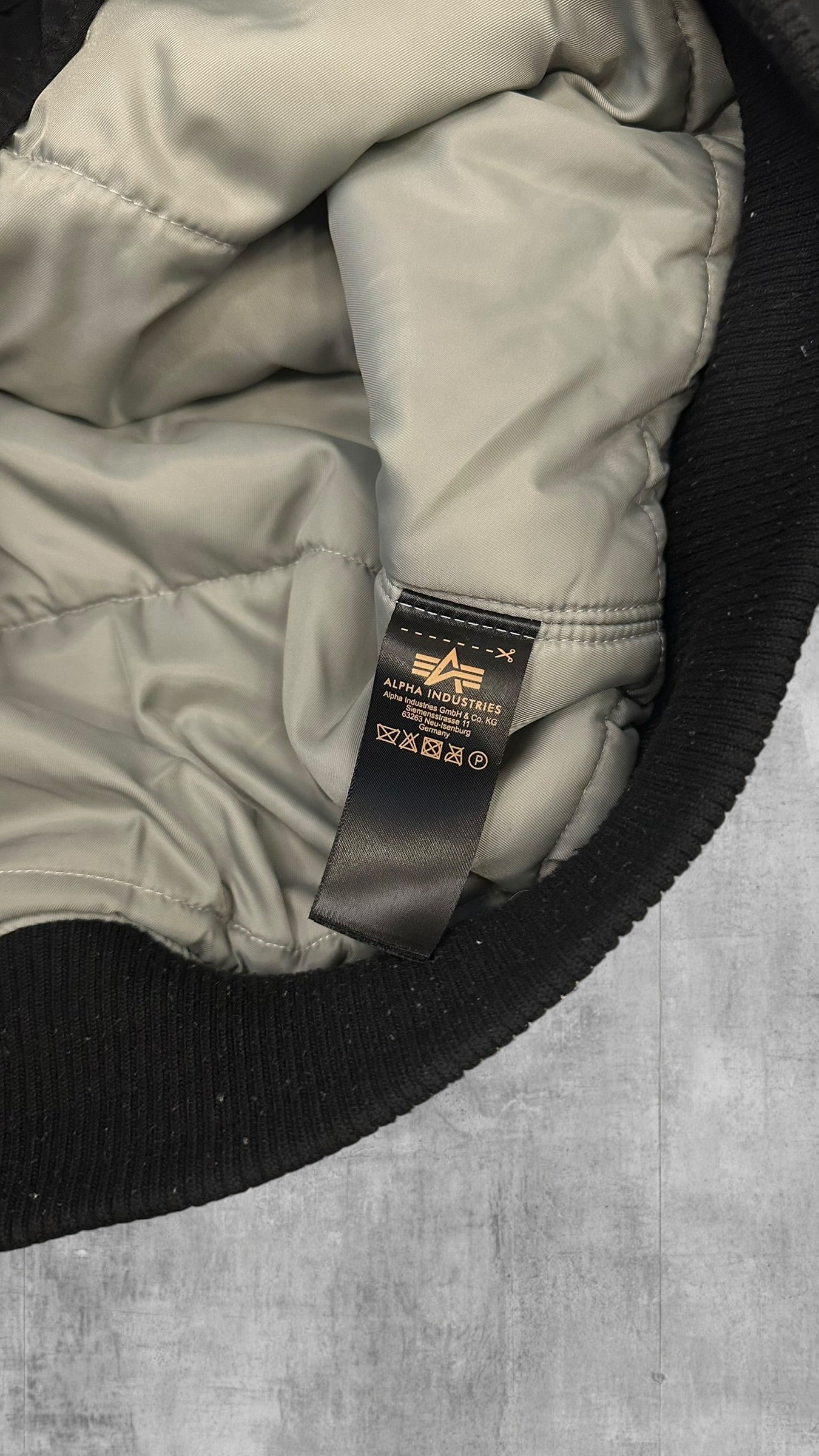 Alpha Industries Bomberjacke Schwarz Silber L