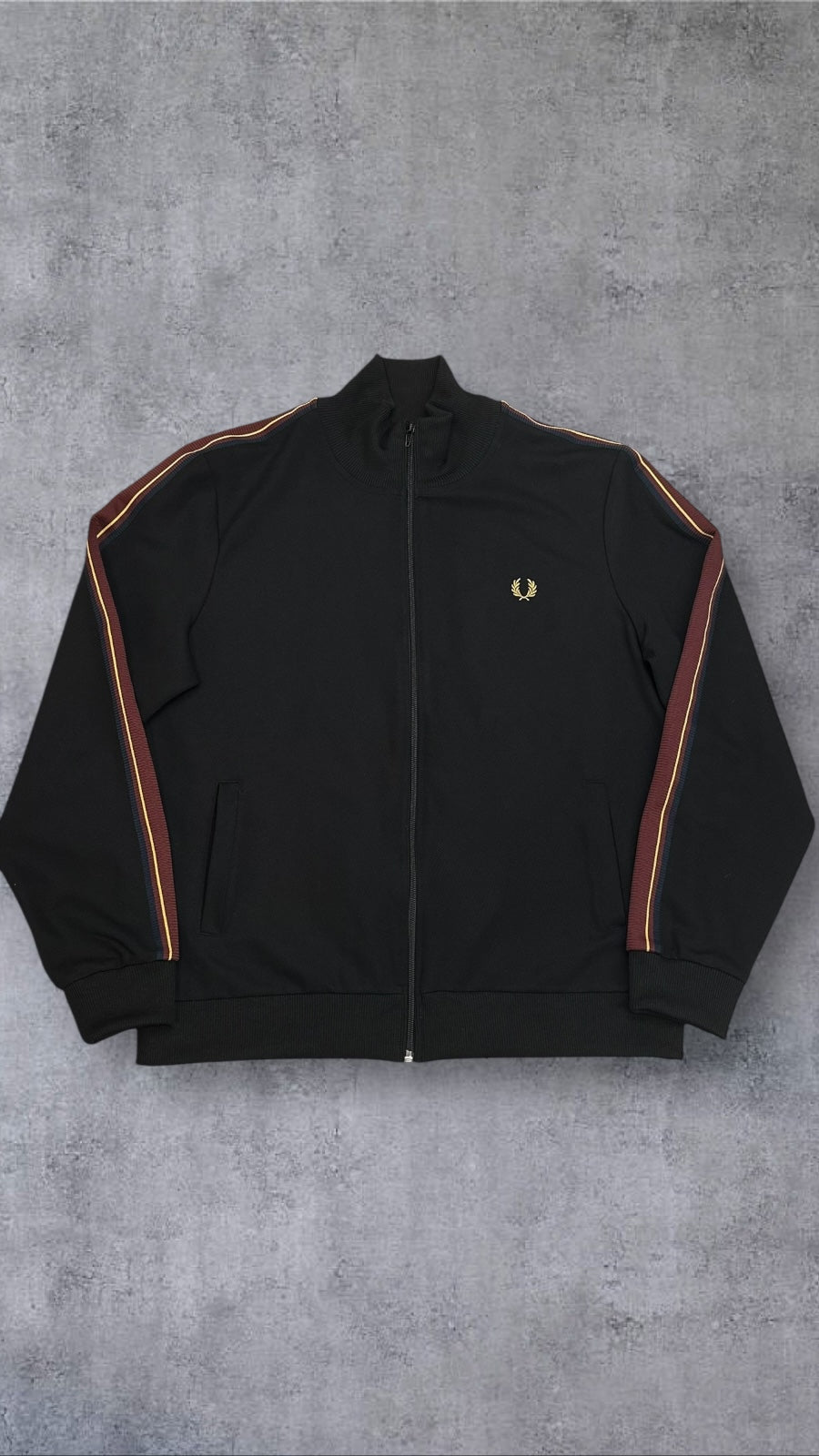 Fred Perry Trainingsjacke Taped Zip Jacke Schwarz Gold XL