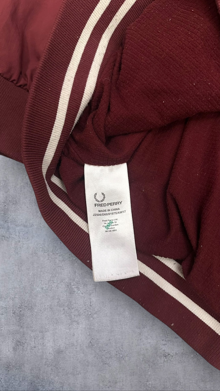 Fred Perry Regenjacke Bomberjacke Weinrot Größe M