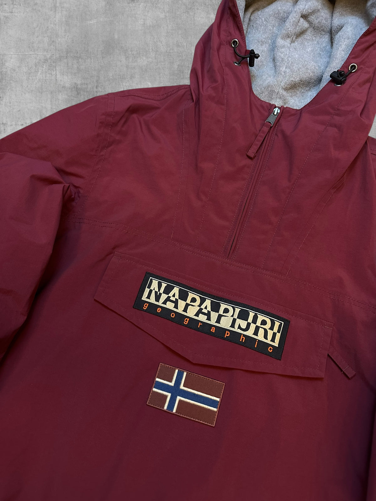 Napapijri Jacke Windbreaker gefüttert Weinrot M