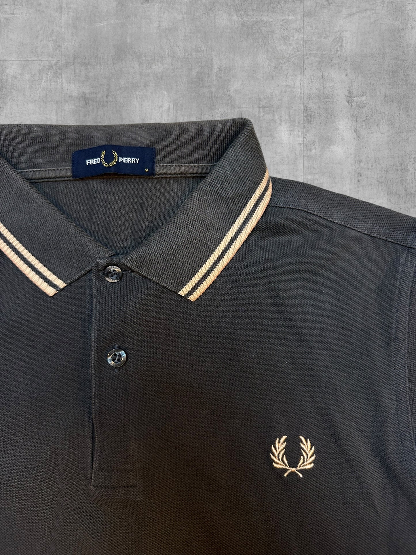 Fred Perry Polo Shirt Grau Beige M