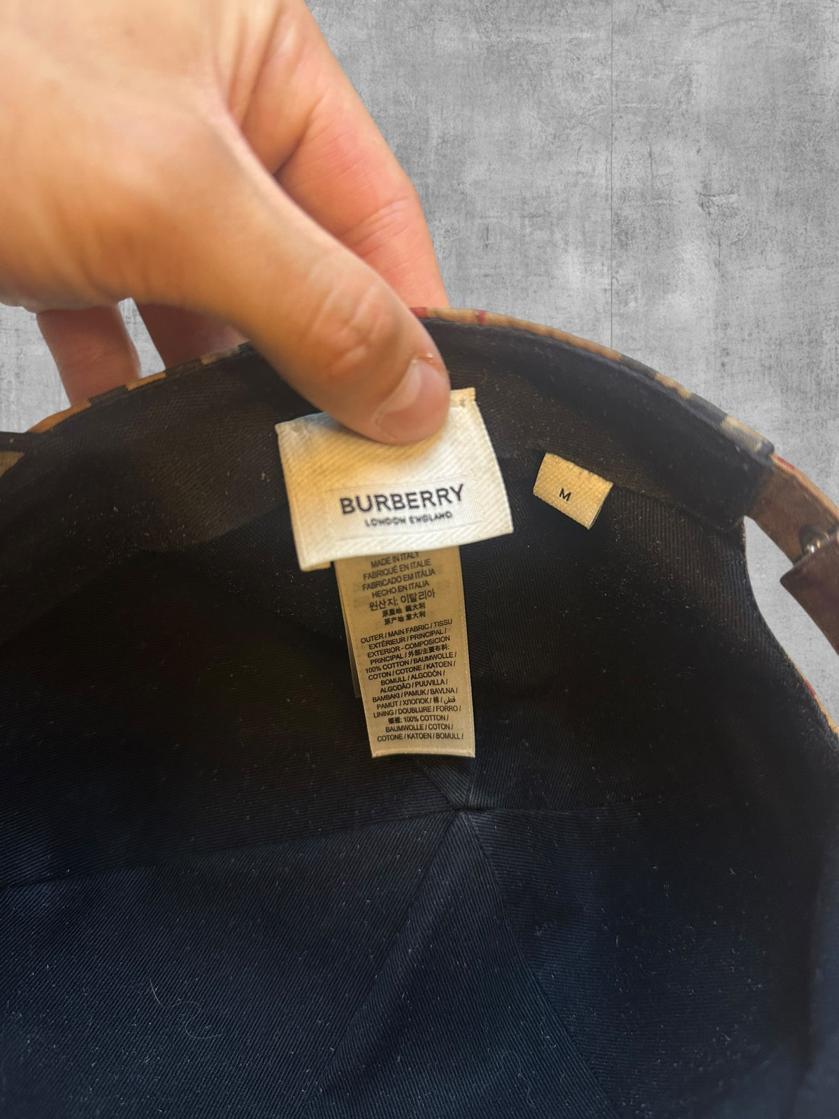 Burberry Cap M