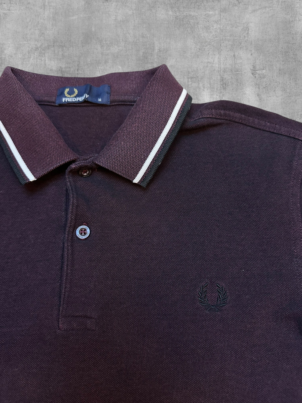Fred Perry Polo Shirt Weinrot Schwarz Weiß M