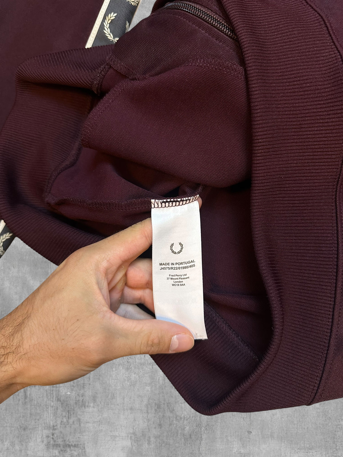 Fred Perry Trainingsjacke Taped Weinrot L