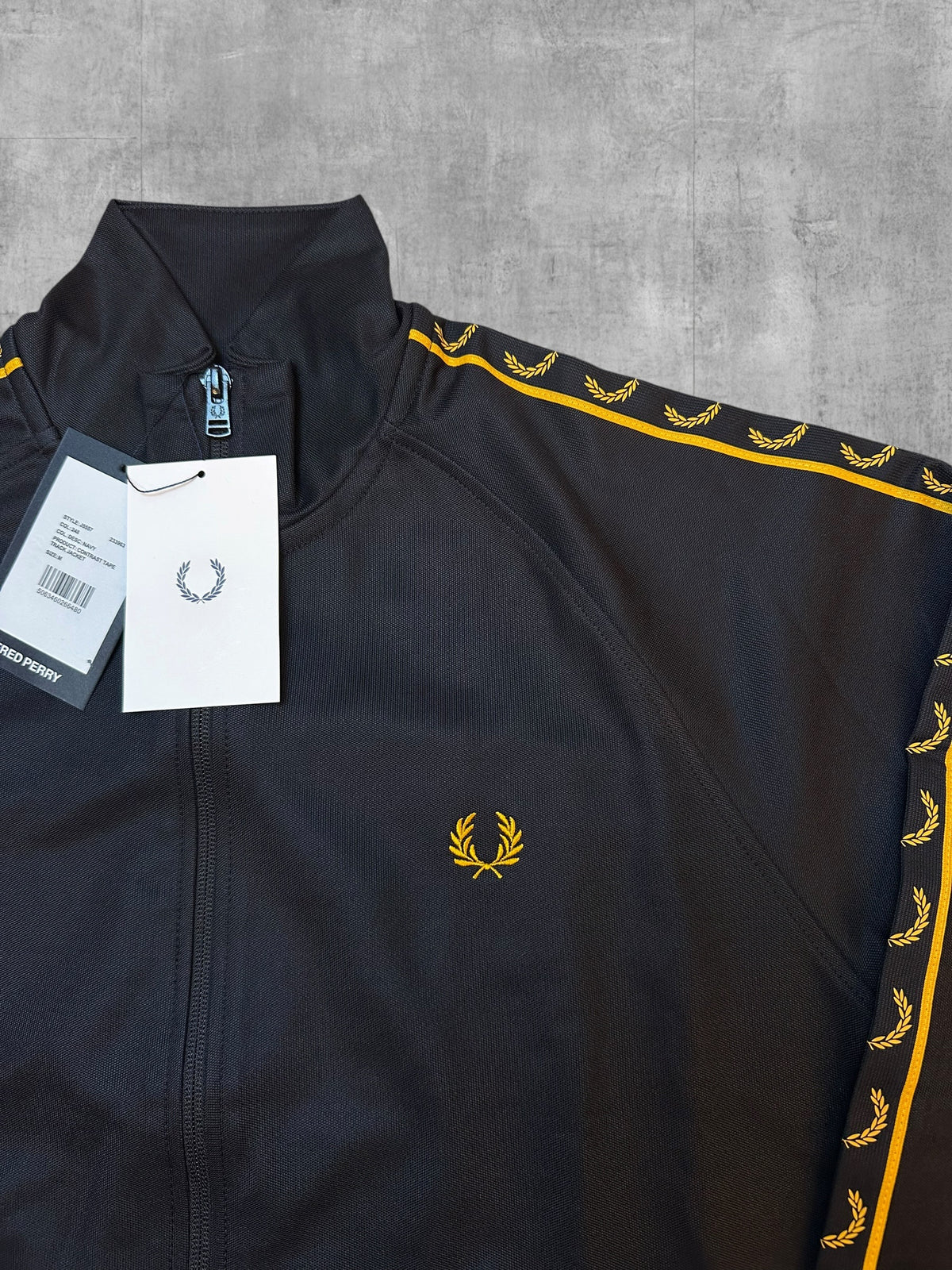 Fred Perry Trainingsjacke Taped Schwarz Gold M Neu