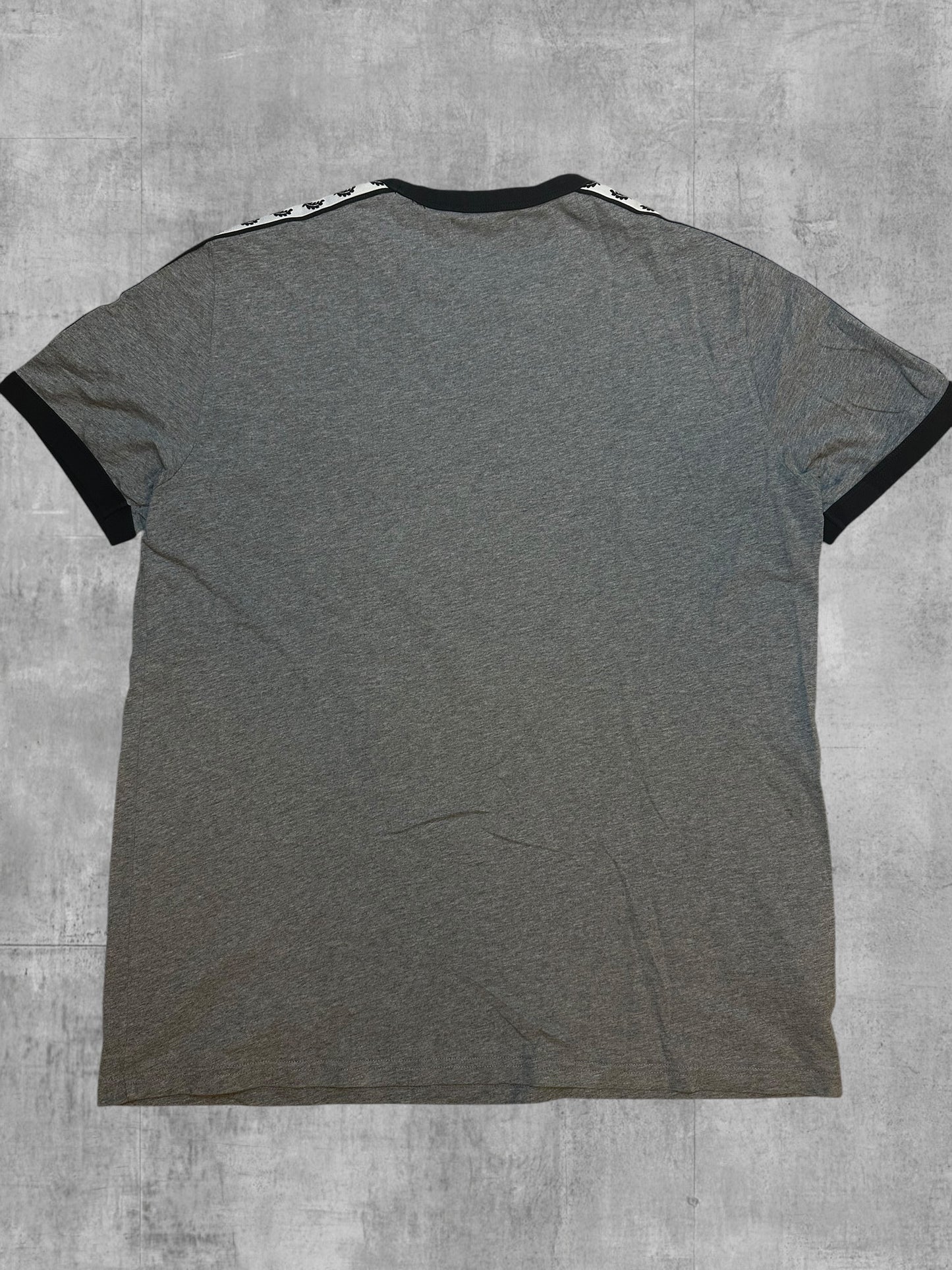 Fred Perry T-Shirt Taped Grau L