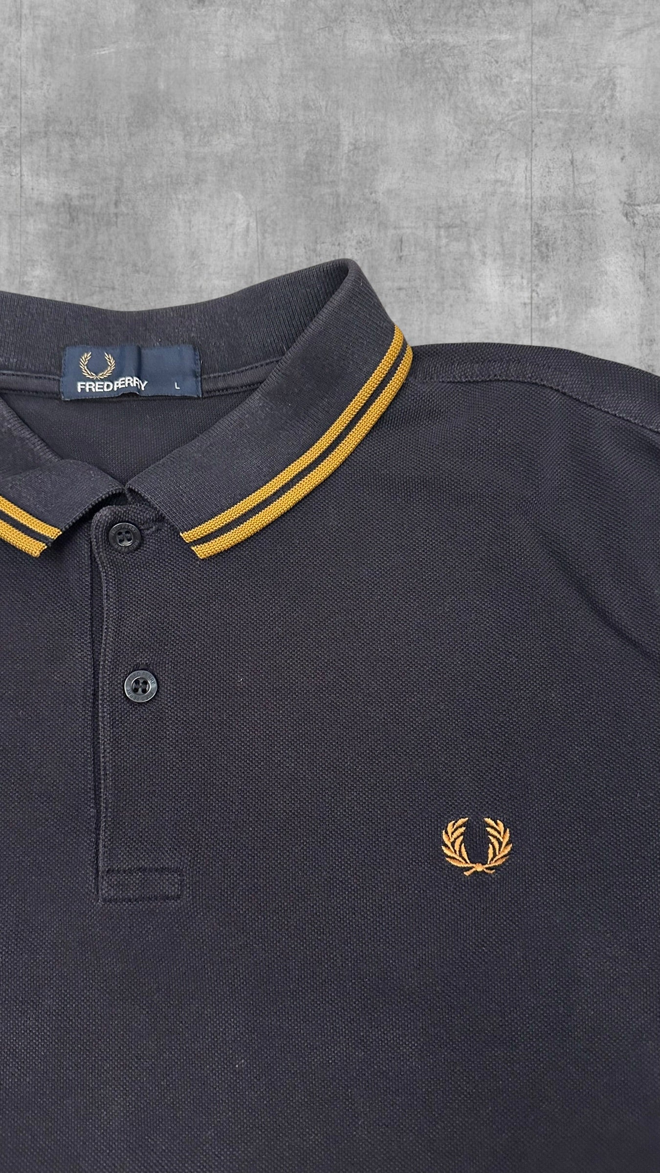 Fred Perry Polo Shirt Schwarz Gold L