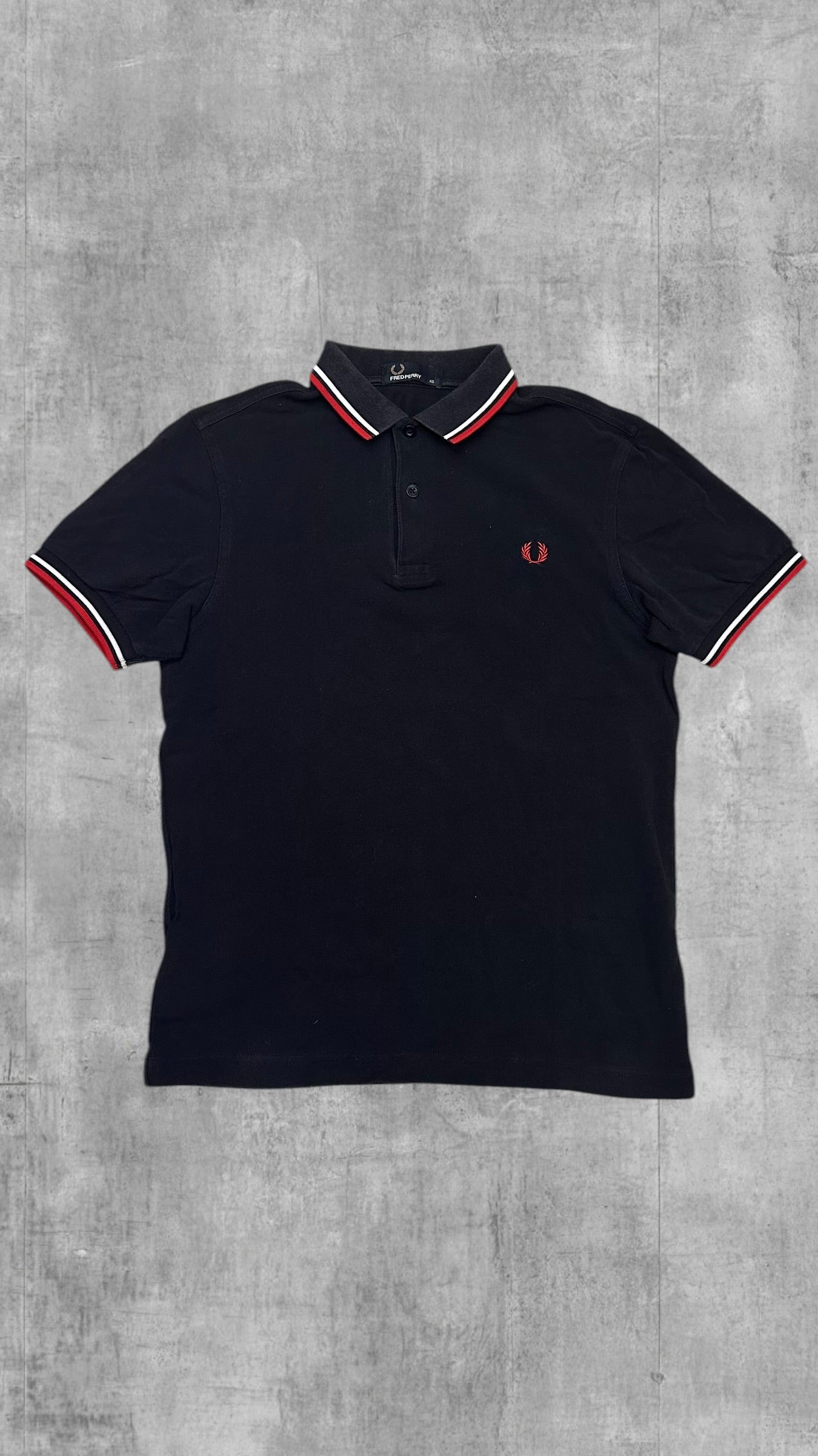 Fred Perry Polo Shirt Schwarz Rot Weiß XS