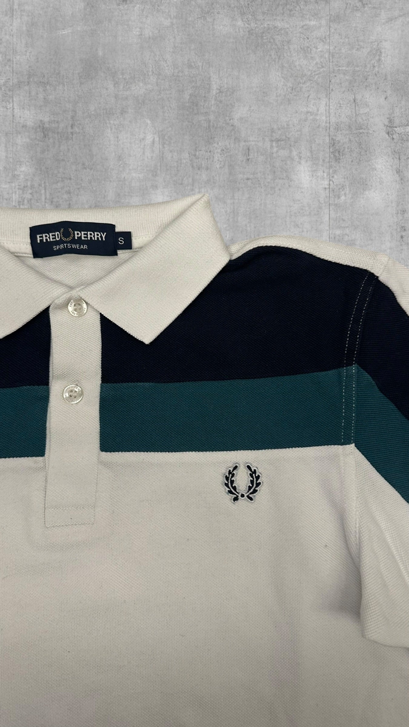 Fred Perry Vintage Polo Shirt Weiß Navy Blau S