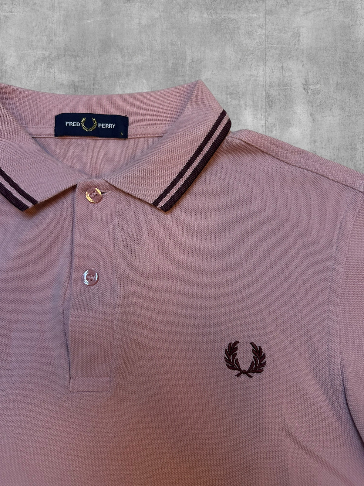 Fred Perry Polo Shirt Rosa Weinrot S