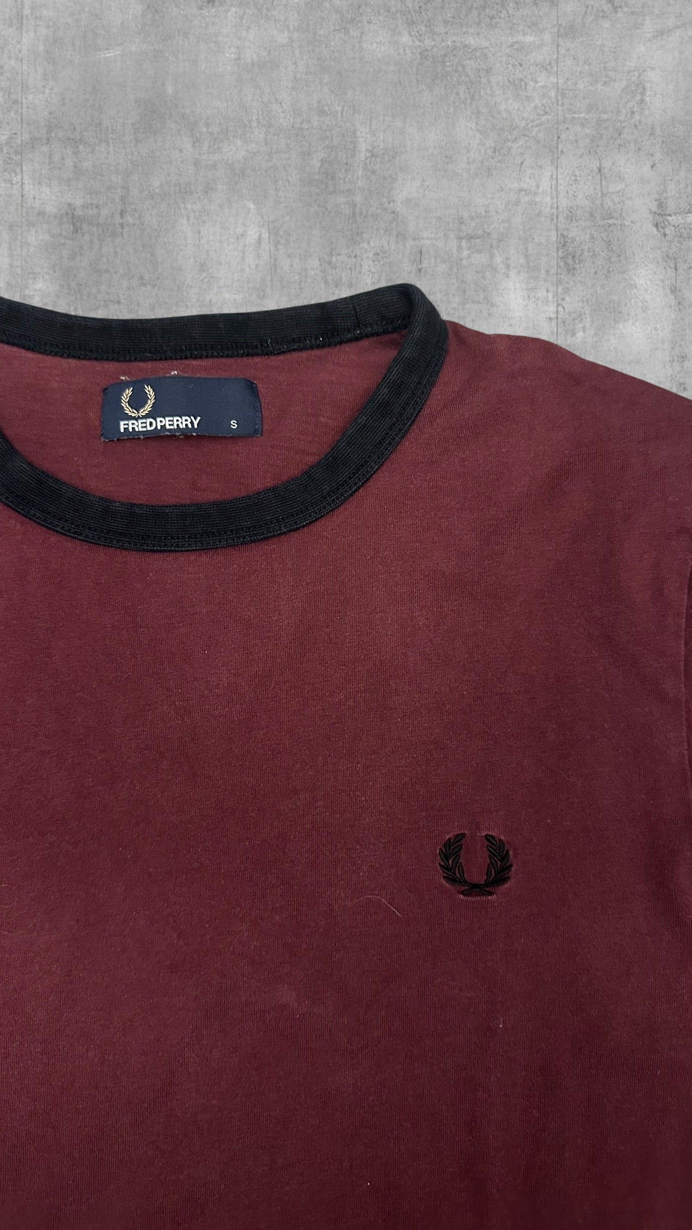 Fred Perry T-Shirt Weinrot Schwarz  S