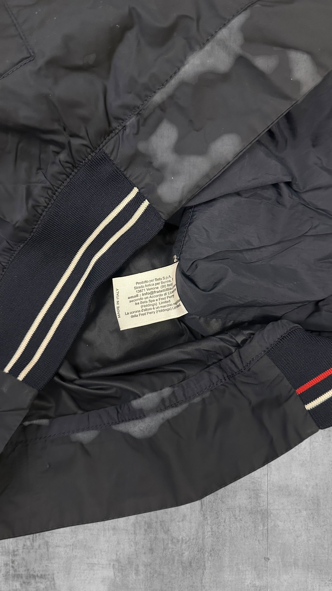 Fred Perry Jacke Windbreaker Dünn Schwarz S
