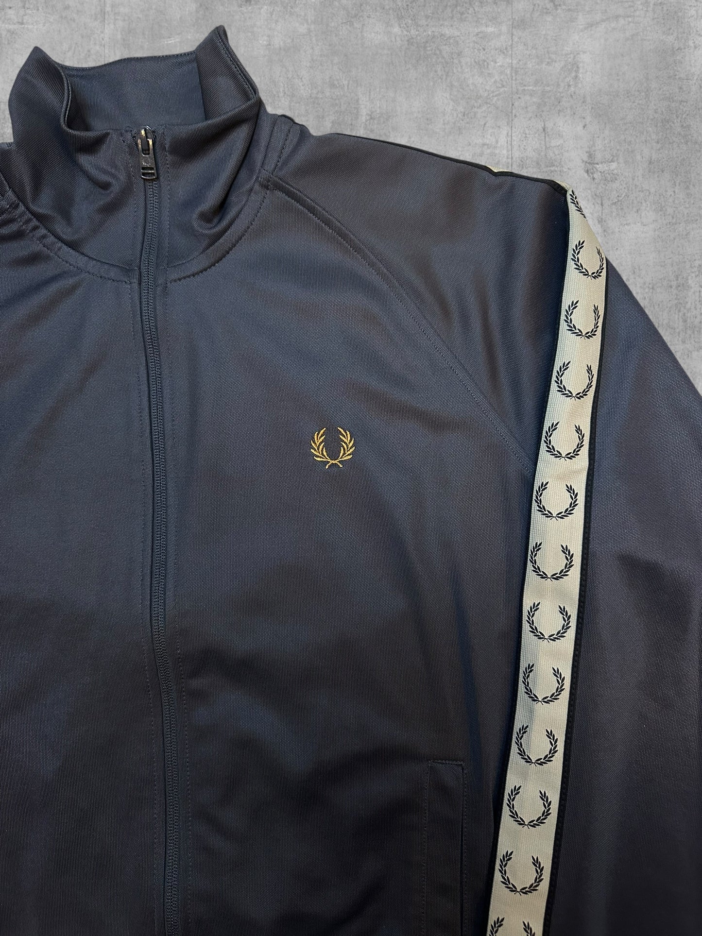 Fred Perry Trainingsjacke Taped Dunkelgrau Beige M