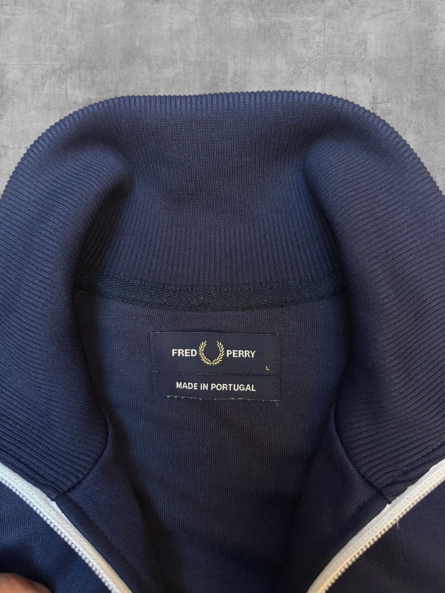 Fred Perry Trainingsjacke Taped Navy Blau Weiß L
