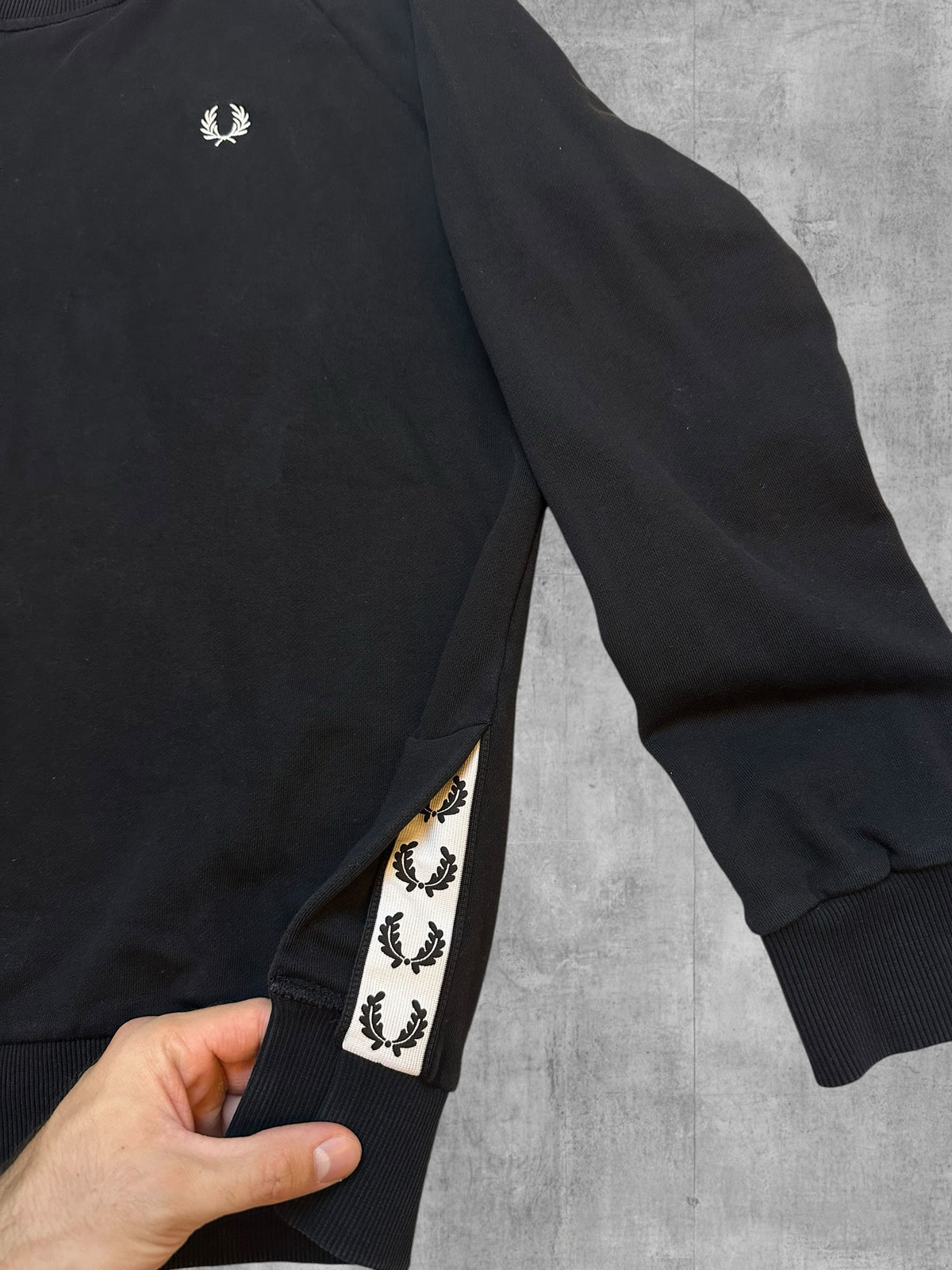 Fred Perry Sweatshirt Special Edition Schwarz Weiß L