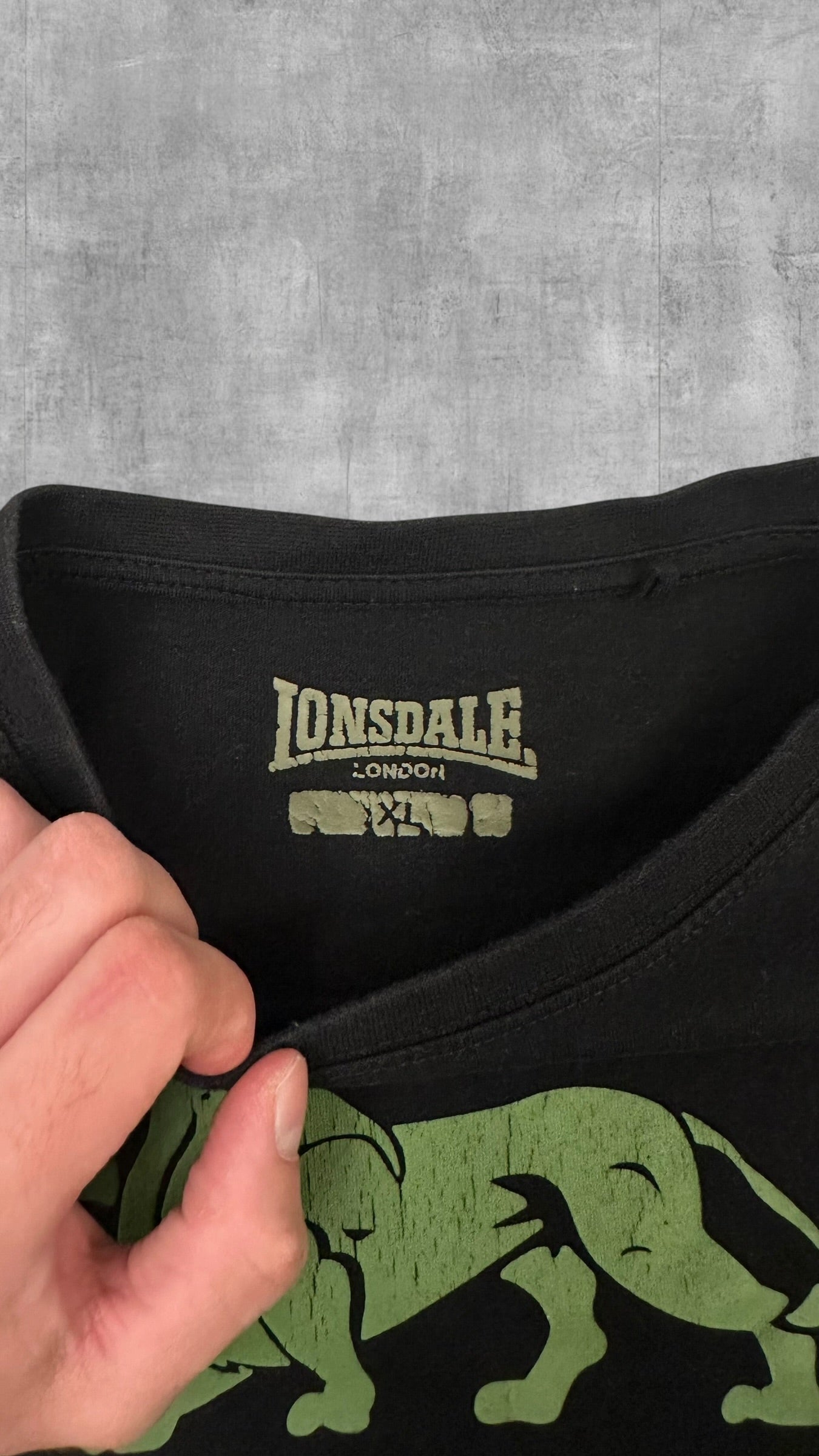 Lonsdale London T-Shirt Schwarz Khaki XL