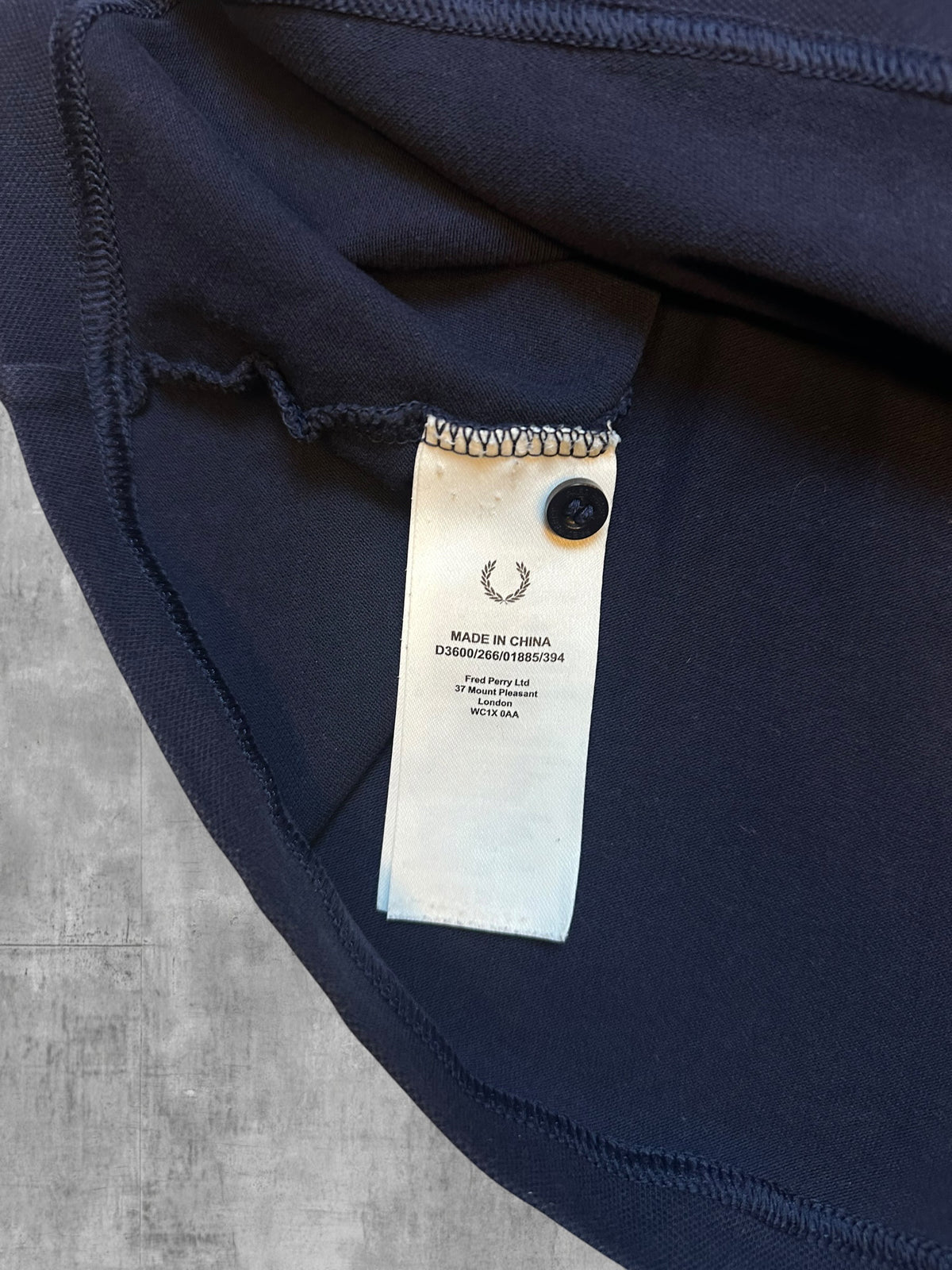 Fred Perry Polokleid Schwarzblau Gold Frauengröße M 38