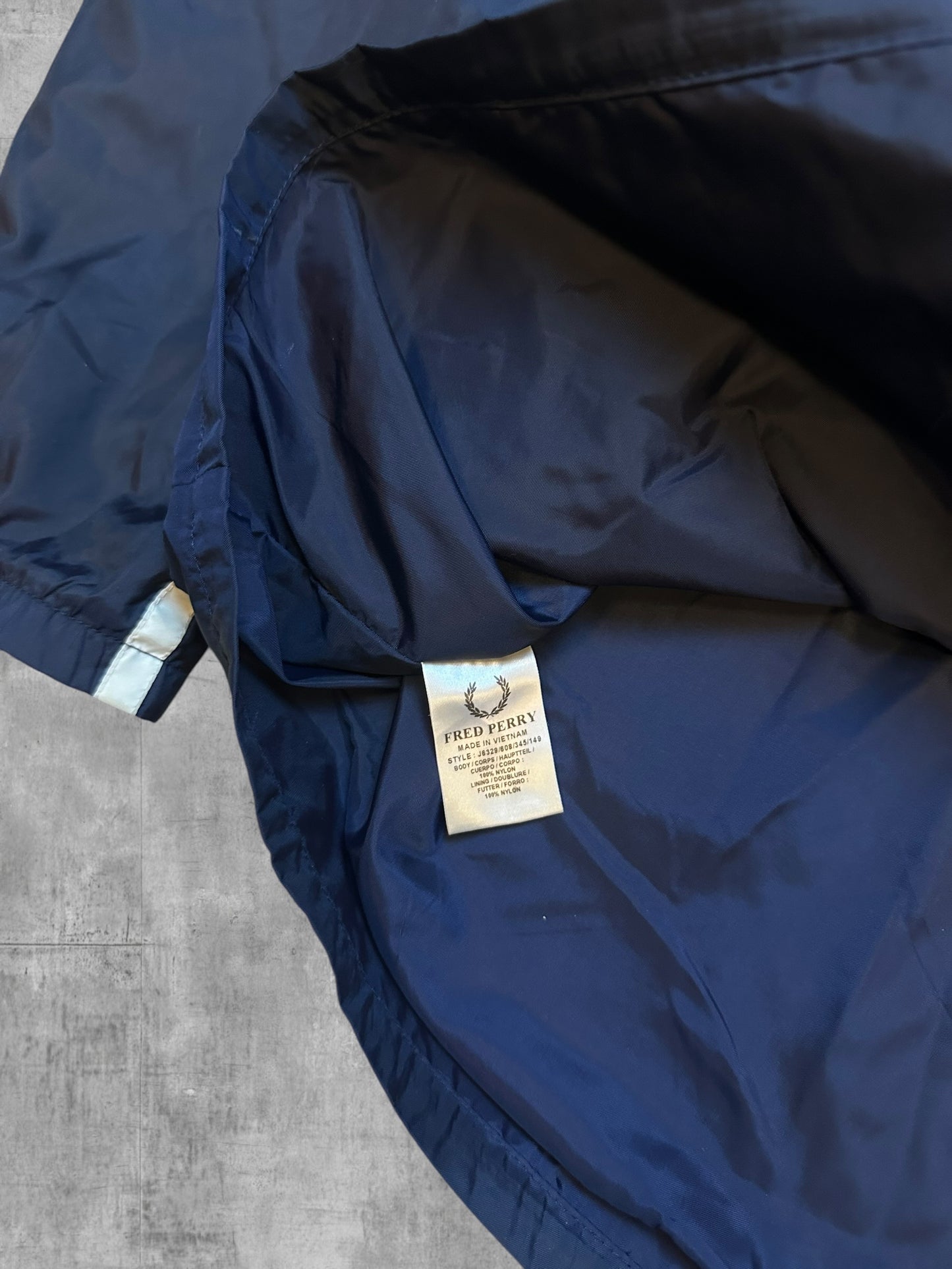 Fred Perry Windbreaker Jacke Taped Navy Blau Weiß M