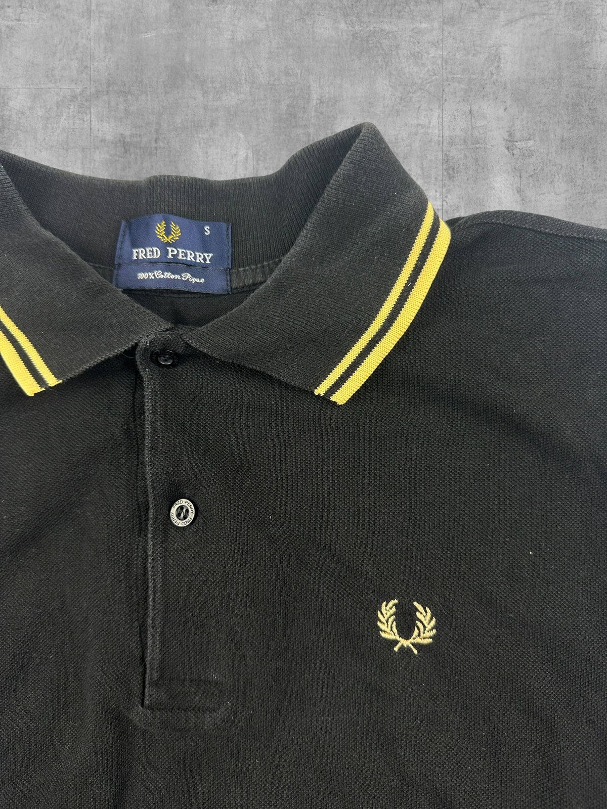 Fred Perry Langarm Polo Shirt Schwarz Gelb S