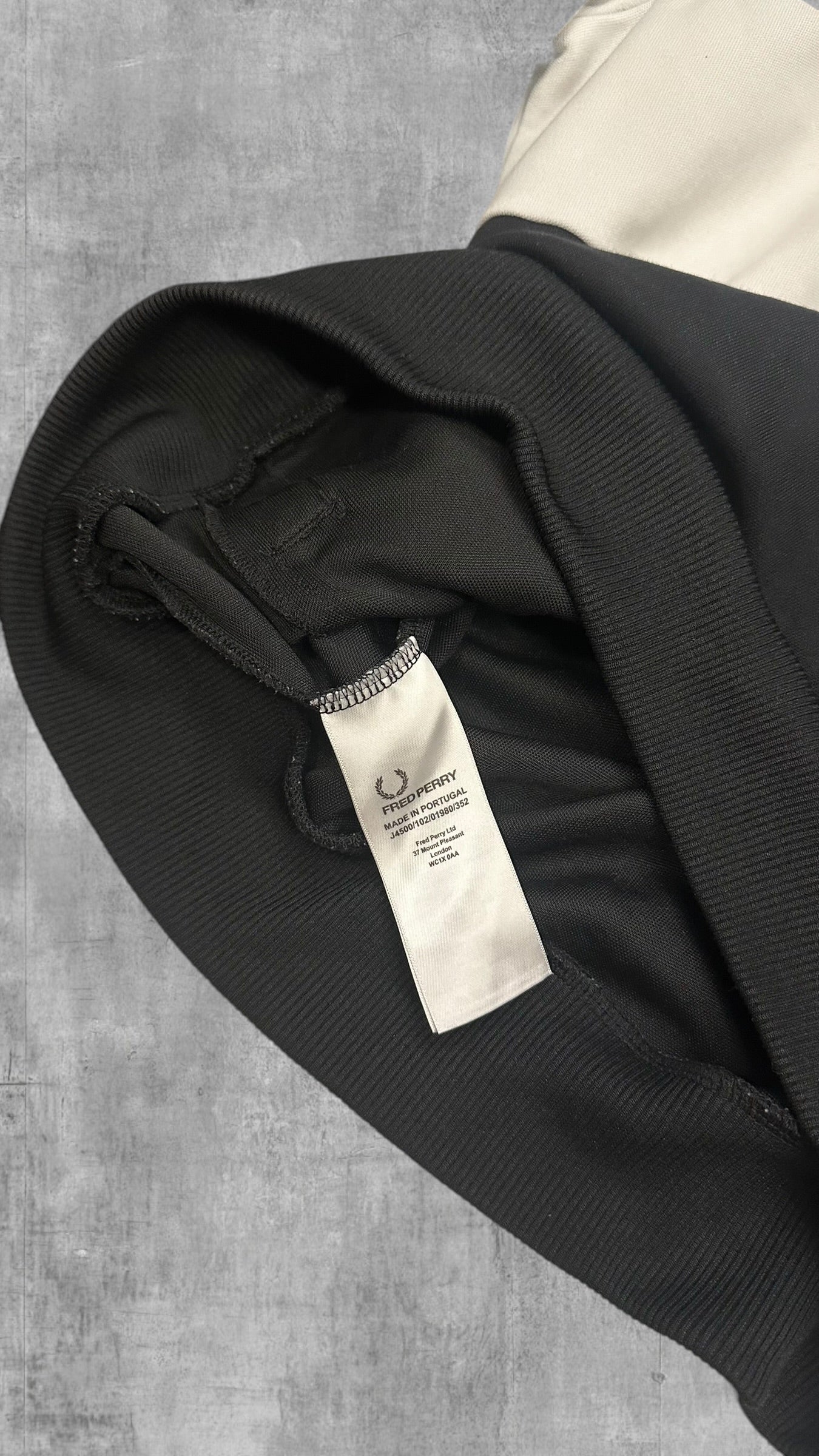 Fred Perry Half Zip Hoodie Grau Schwarz L