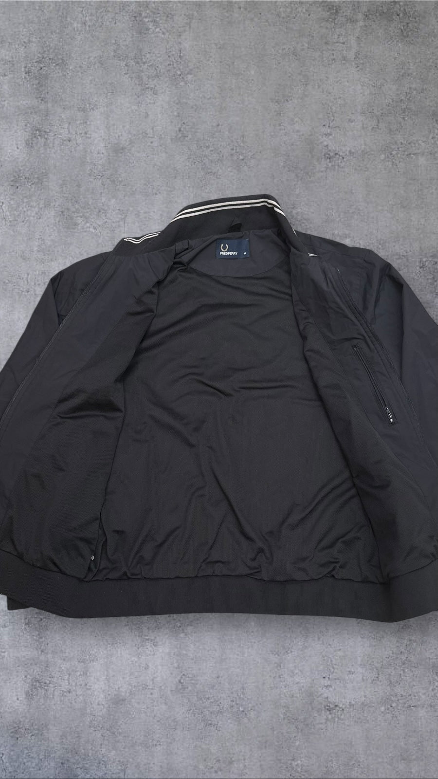 Fred Perry Bomberjacke Regenjacke Schwarz M