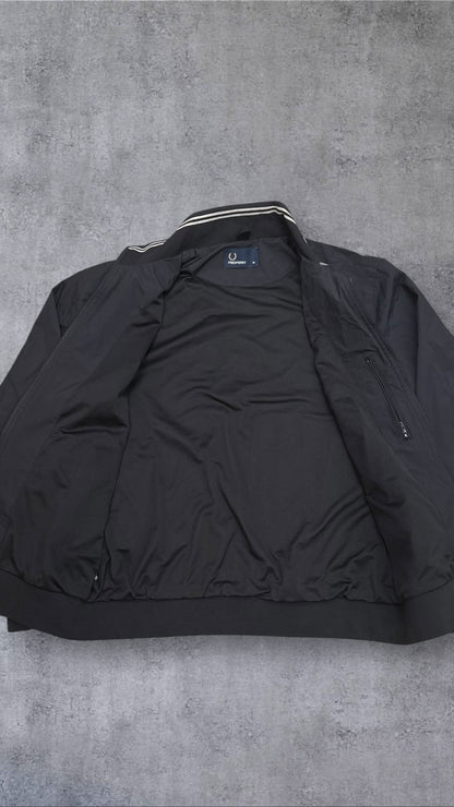 Fred Perry Bomberjacke Regenjacke Schwarz M