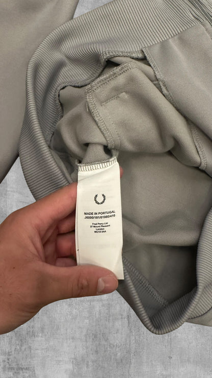 Fred Perry Trainingsjacke Hellgrau L