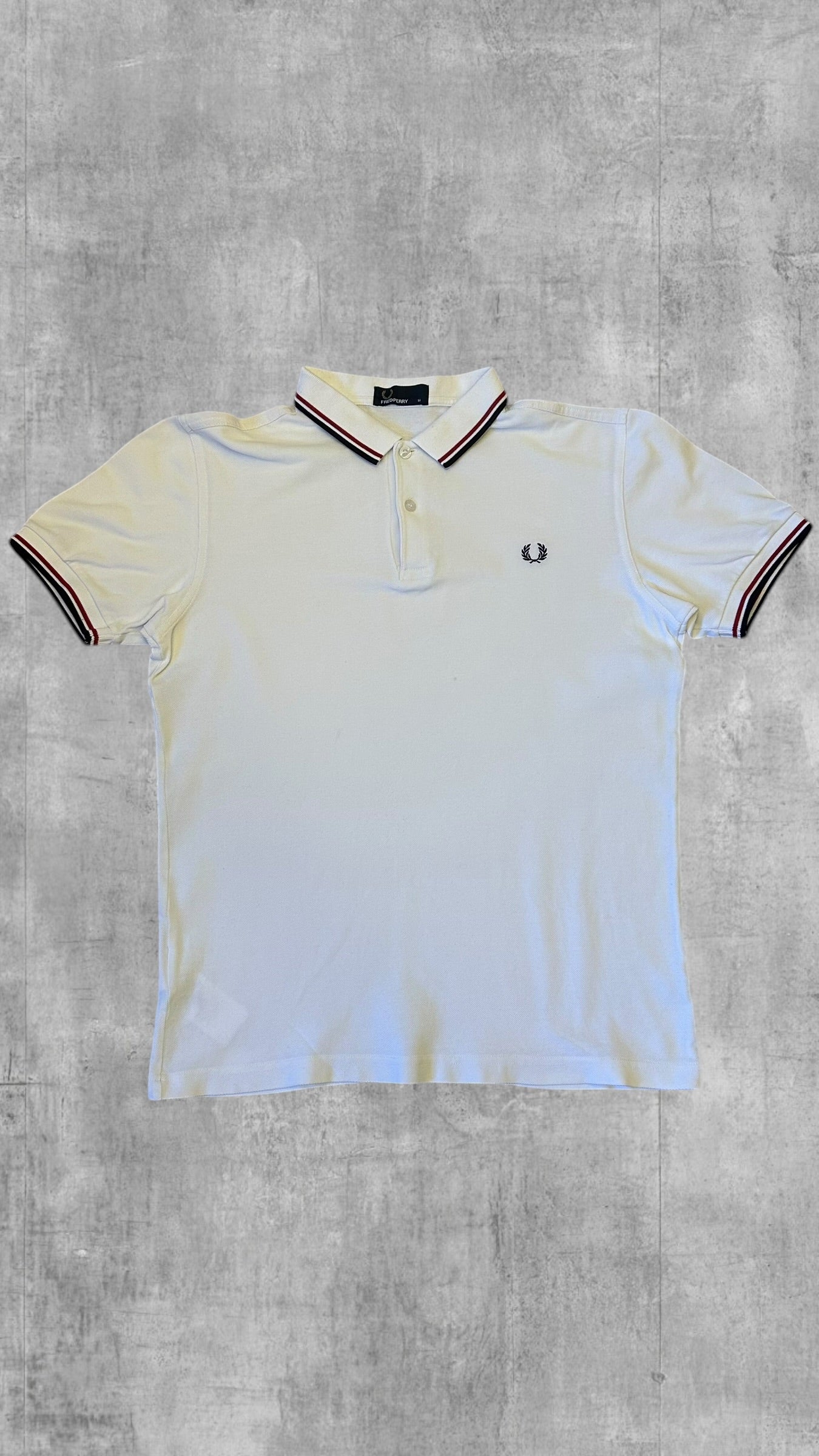 Fred Perry Polo Shirt Weiß Schwarz Rot M