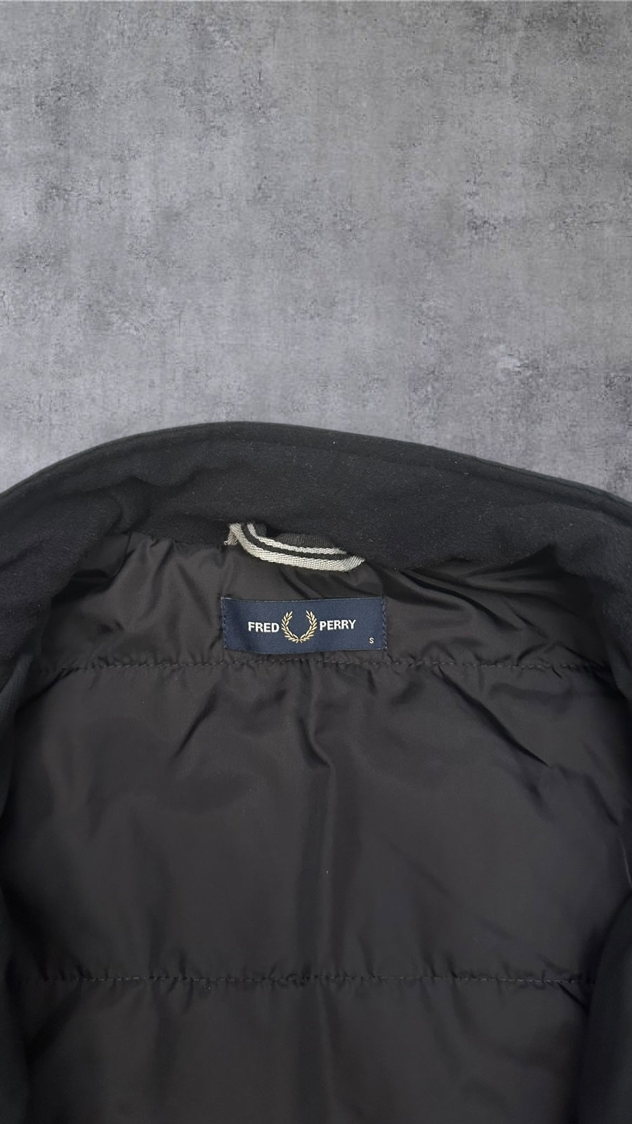 Fred Perry Bomberjacke Regenjacke Schwarz S