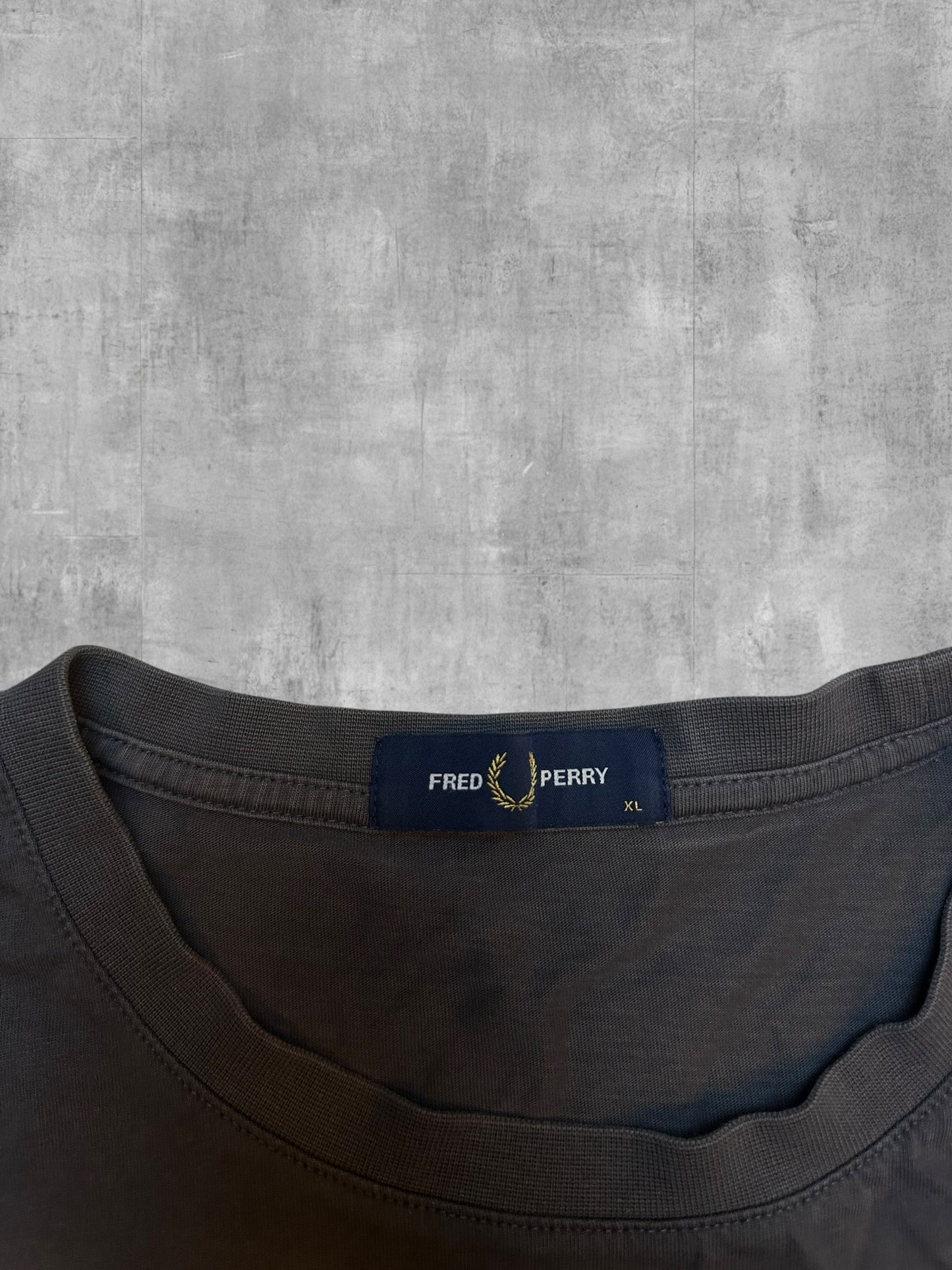 Fred Perry Backprint T-shirt Grau Schwarz XL