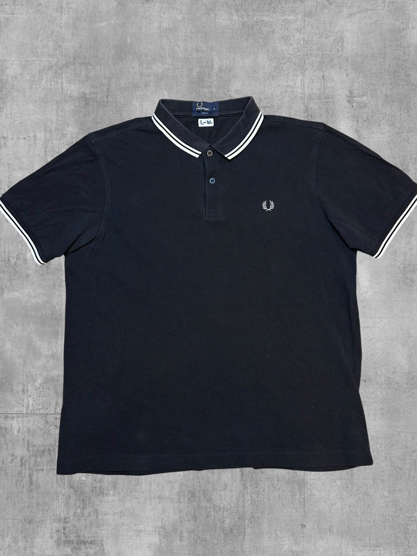Fred Perry Polo Shirt Schwarz L - XL Slim Fit