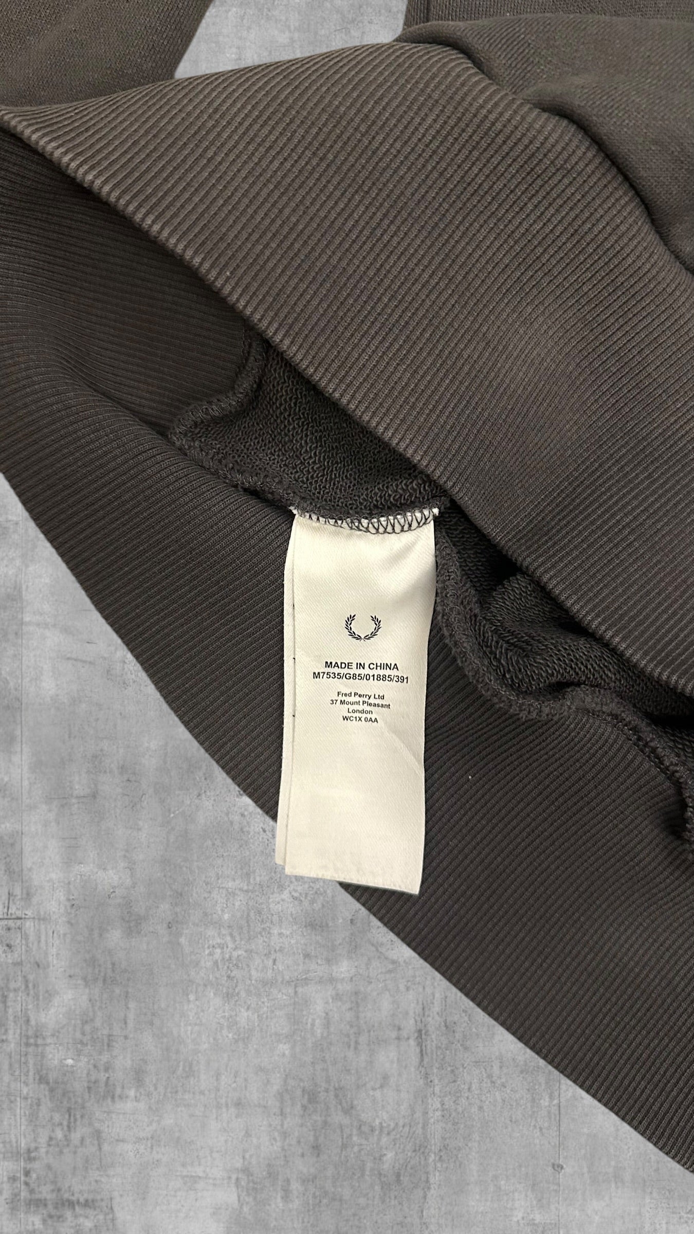 Fred Perry Sweatshirt Dunkelgrau M