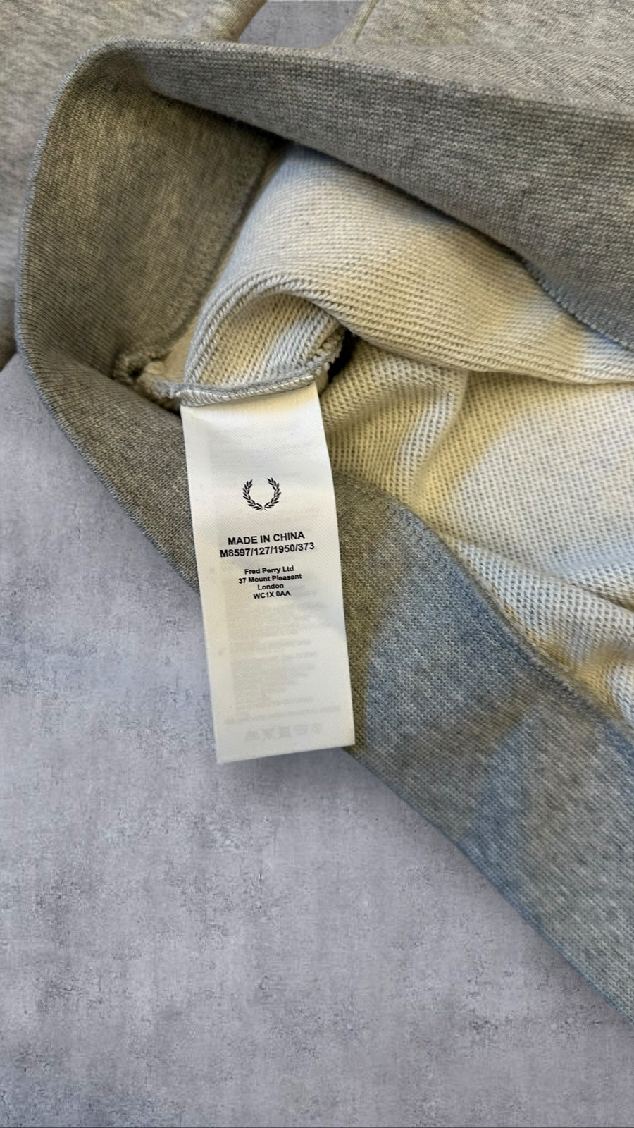 Fred Perry Sweatshirt Grau M