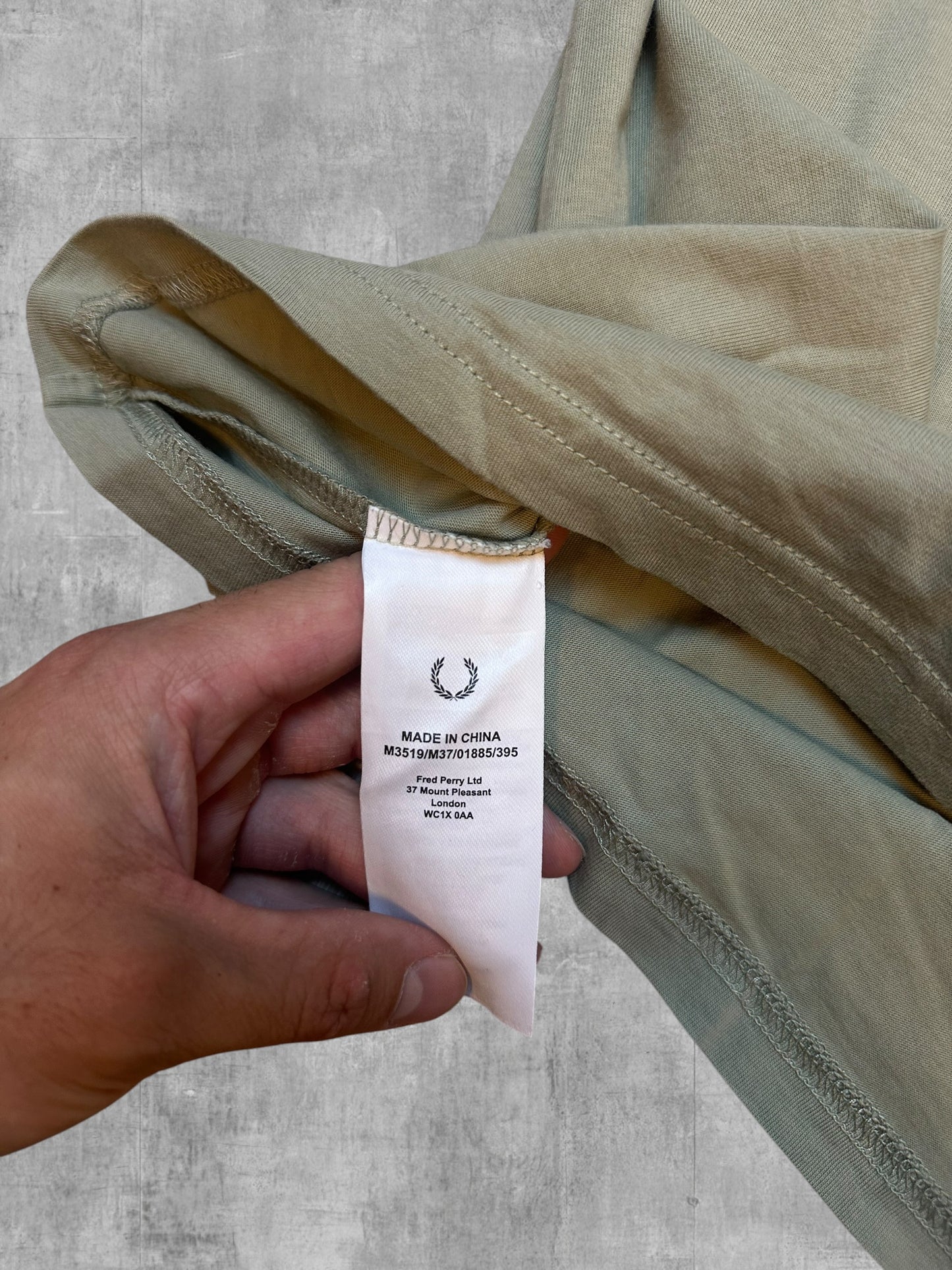 Fred Perry T-shirt Graugrün Weiß L