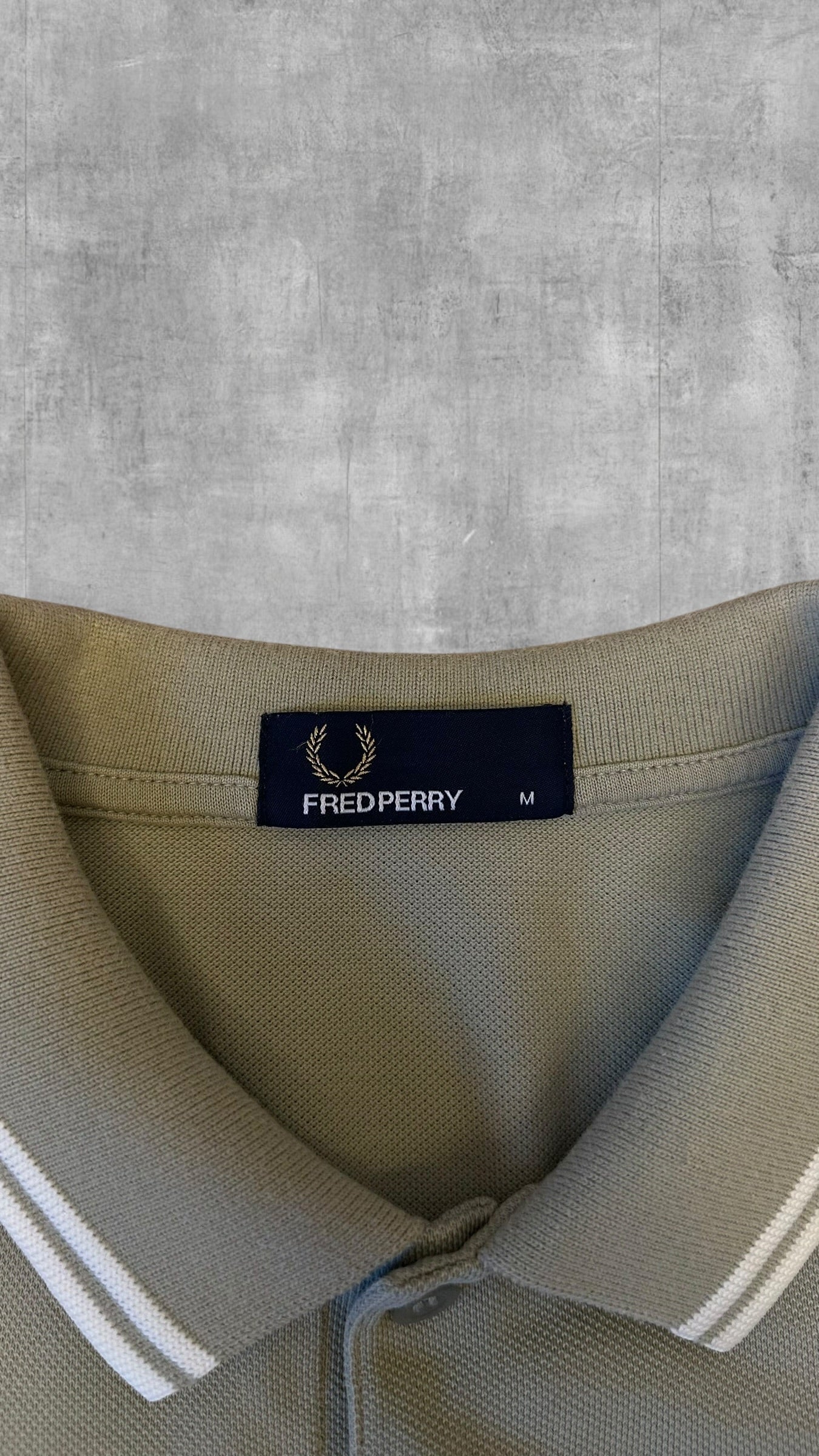 Fred Perry Polo Shirt Khaki weiß M