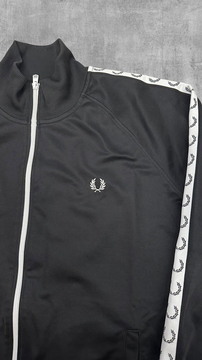 Fred Perry Trainingsjacke Taped Zip Jacke Schwarz Weiß XXL