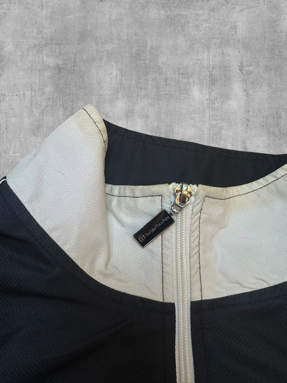Sergio Tacchini Trainingsjacke Windbreaker Taped Schwarzblau Weiß L / XL