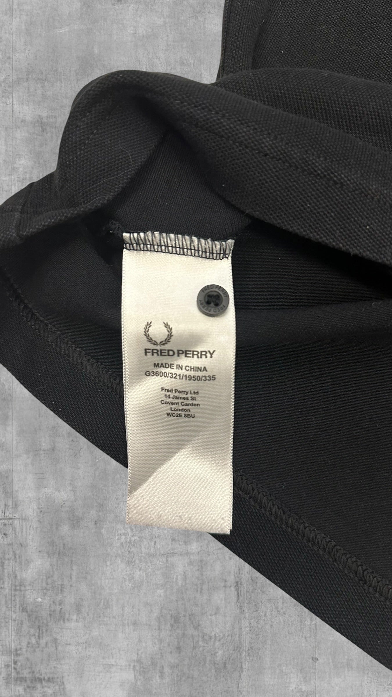 Fred Perry Damen Polo Shirt Schwarz Weiß S