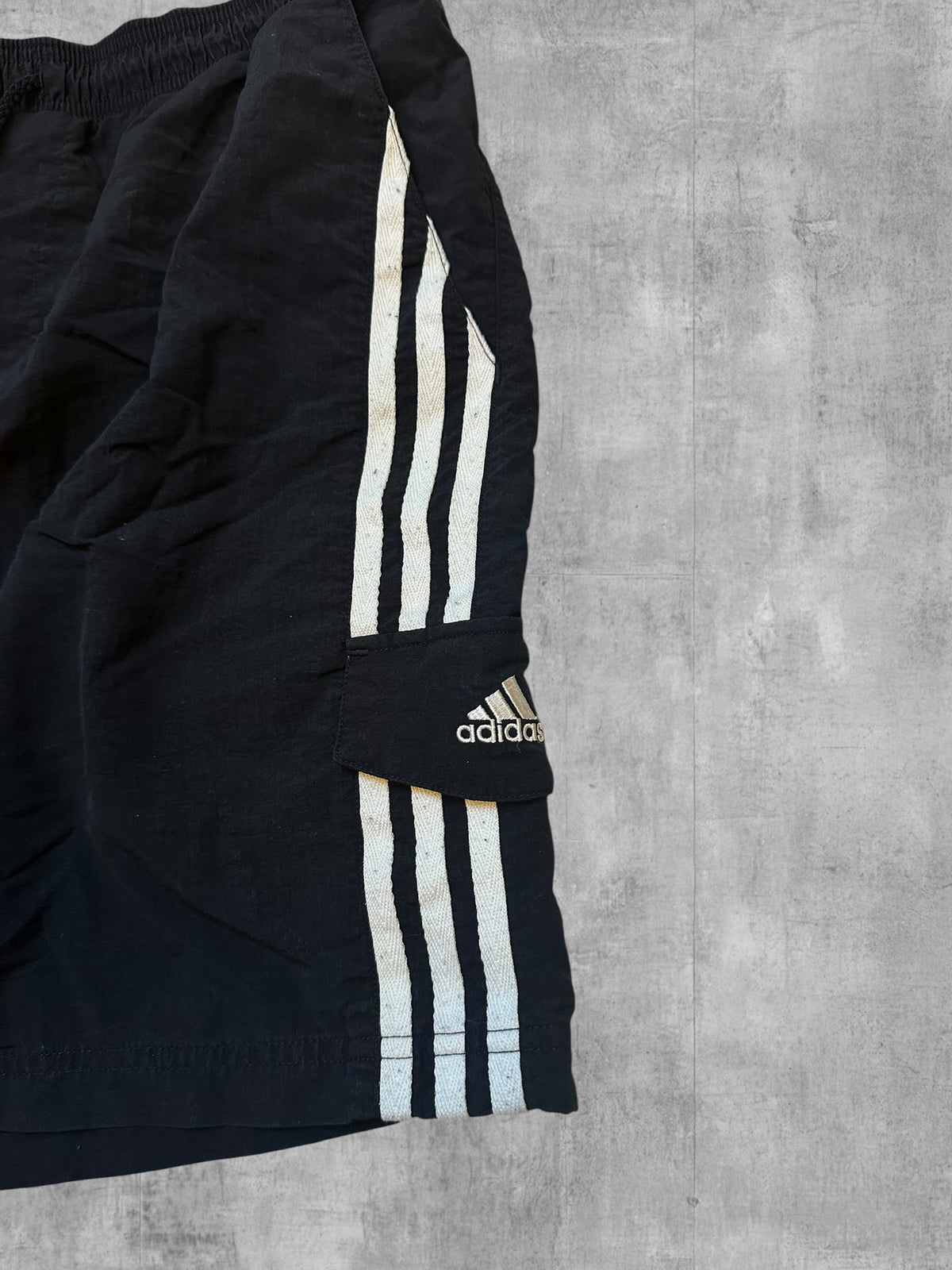 Adidas Shorts Kurze Hose Schwarz Weiß L
