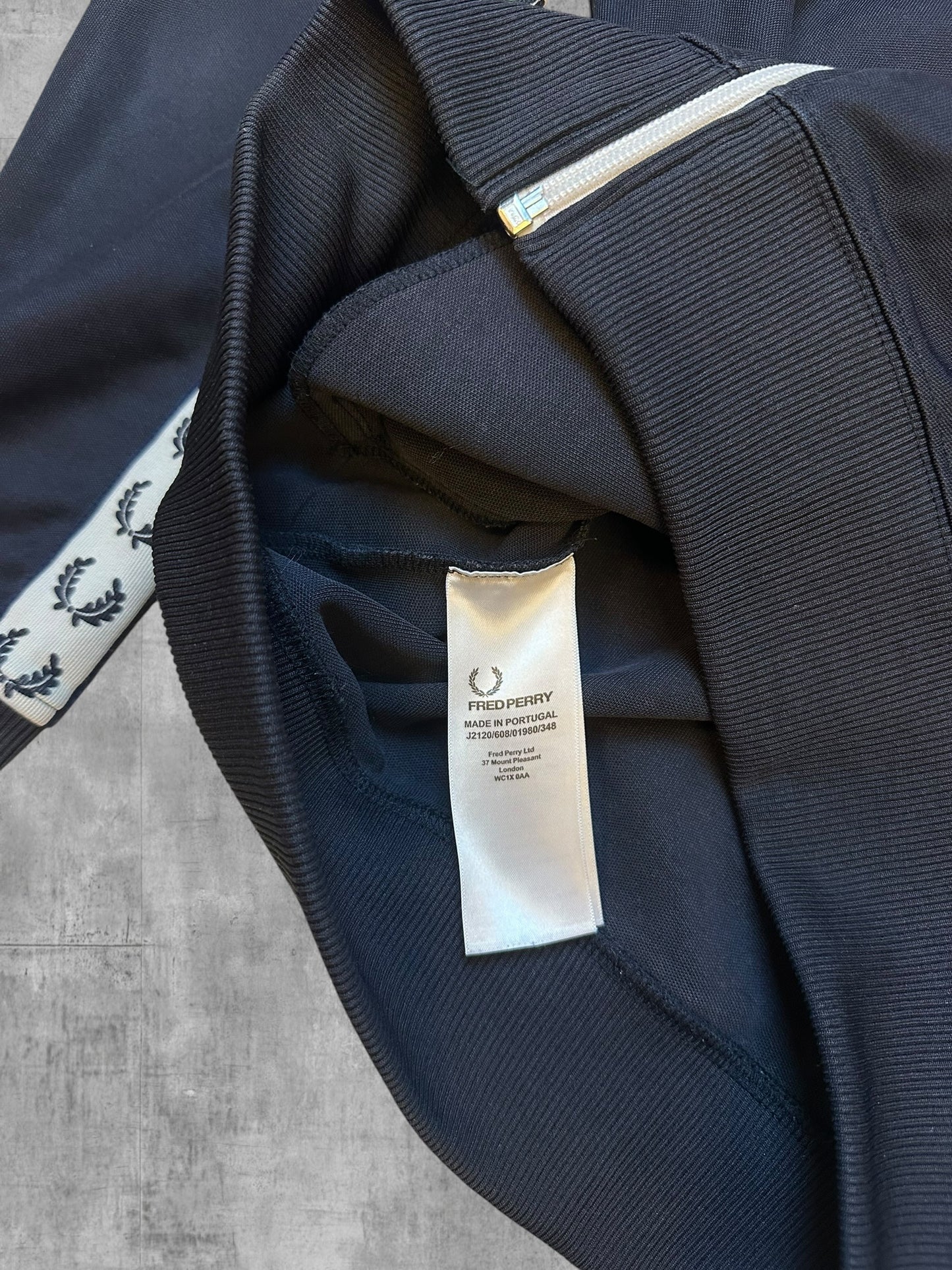 Fred Perry Trainingsjacke Taped Navy Blau Weiß Frauengröße 12 L